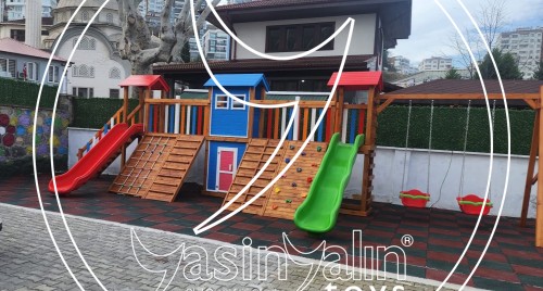 Üç Kuleli Tırmanmalı Ahşap Oyun Parkı